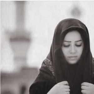 Meet your Posher, Zainab